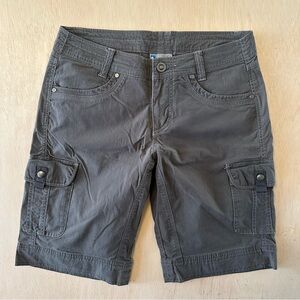 Gray women’s Kuhl Cargo Shorts size 6